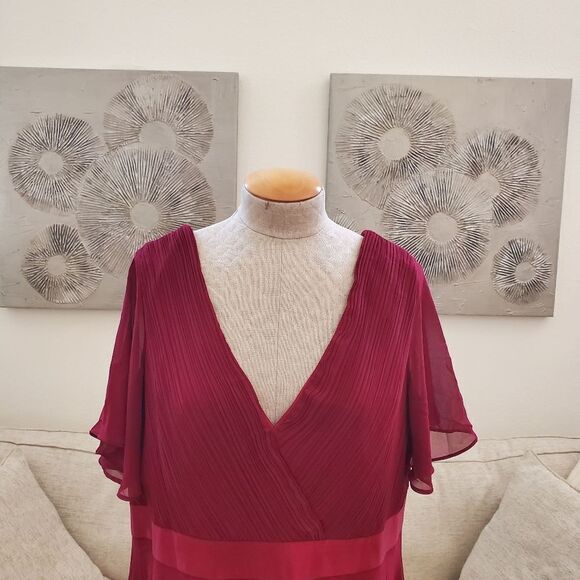 Beauty Emily Pleated Surplice Gown sz XXL - Picture 4 of 13